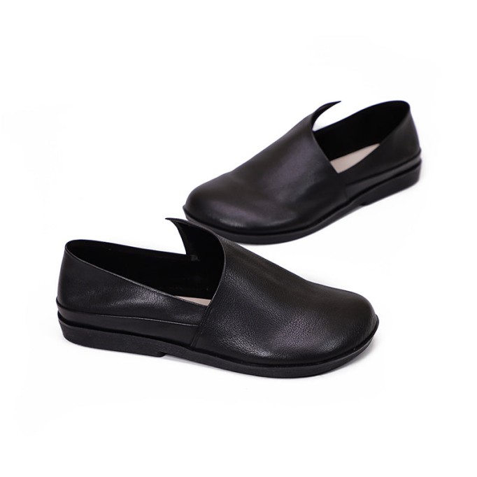 Handmade Retro Soft Leather Loafers Designers Flats For Women in Black/Coffee