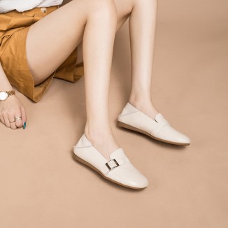 Soft Leather Flat Slip on Loafers for Women Buckle Details Handmade White/Apricot