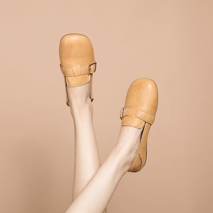 Soft Leather Flat Slip on Loafers for Women Buckle Details Handmade White/Apricot