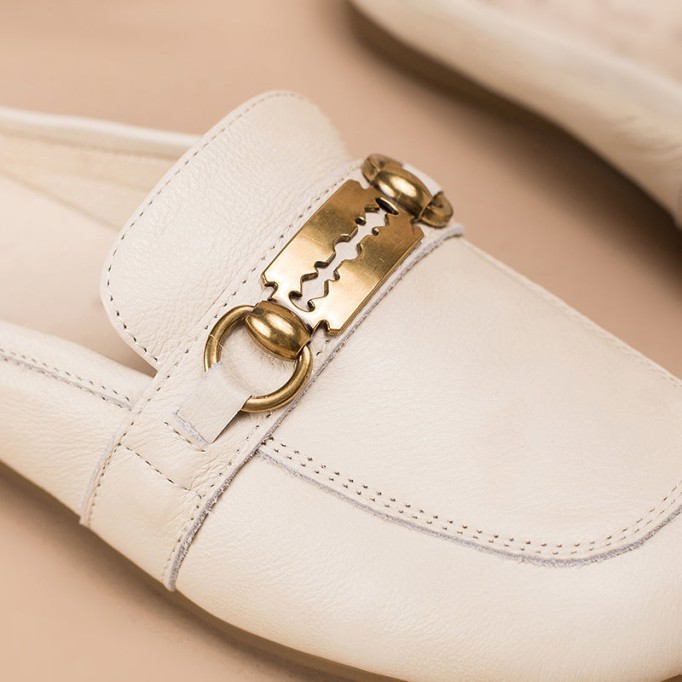 Retro Chain buckle-Detailed Leather Loafer Mules for Women Backless Loafers in White/Deep Apricot/Yellow