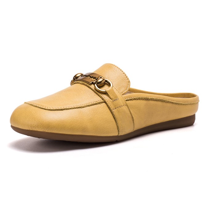 Retro Chain buckle-Detailed Leather Loafer Mules for Women Backless Loafers in White/Deep Apricot/Yellow