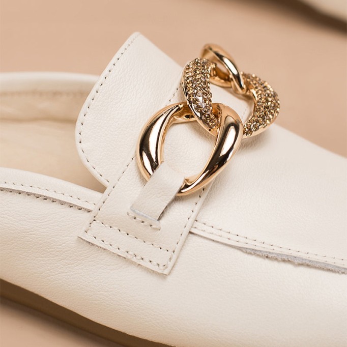 Retro Chain buckle-Detailed Leather Loafer Mules for Women Backless Loafers in Black/White