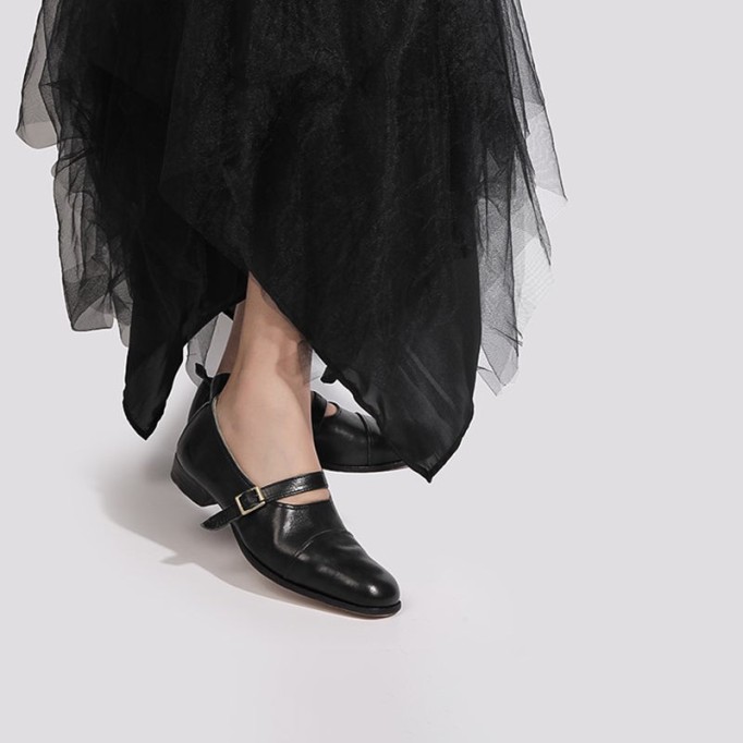 Goodyear Horse Leather Shoes For Women Flat Mary Jane Leather Sole in Black