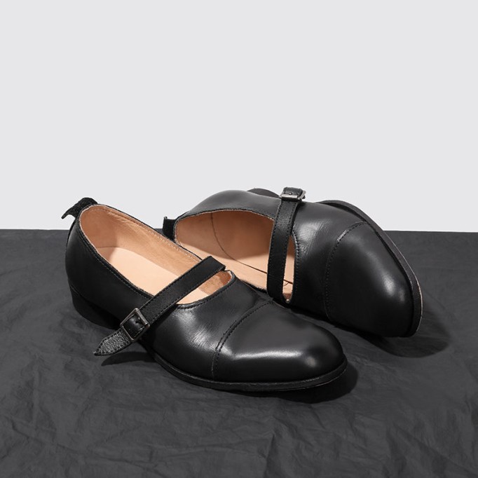 Goodyear Horse Leather Shoes For Women Flat Mary Jane Leather Sole in Black