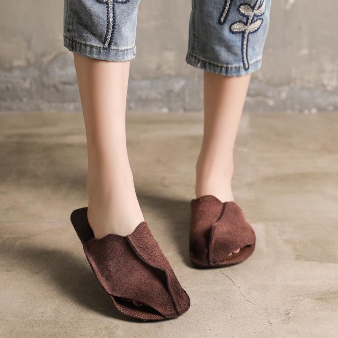 Handmade Hollow Out Retro Leather Mules Women Slippers Mori Girl Flat Casual Summer Slippers Coffee/Wine Red/Khaki