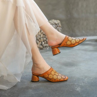 Retro Leather Mules Summer Slippers Handmade Slide Sandals Carving Design Camel/Grey