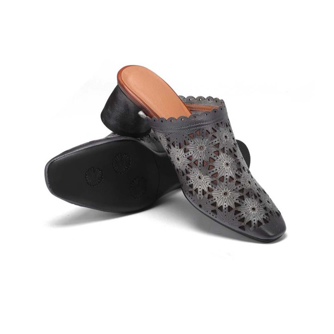 Retro Leather Mules Summer Slippers Handmade Slide Sandals Carving Design Camel/Grey