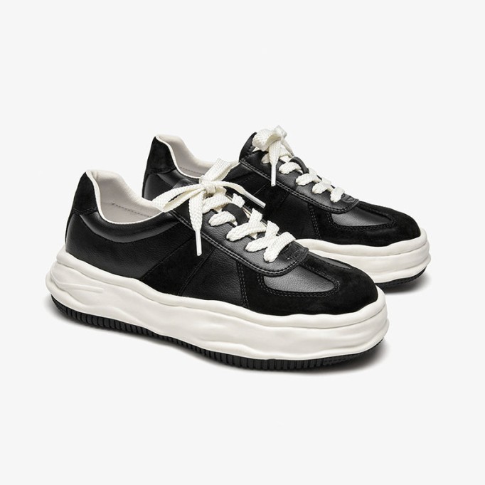 Original Sole Low-top Sneakers for Women in Black/White/Beige/Cream