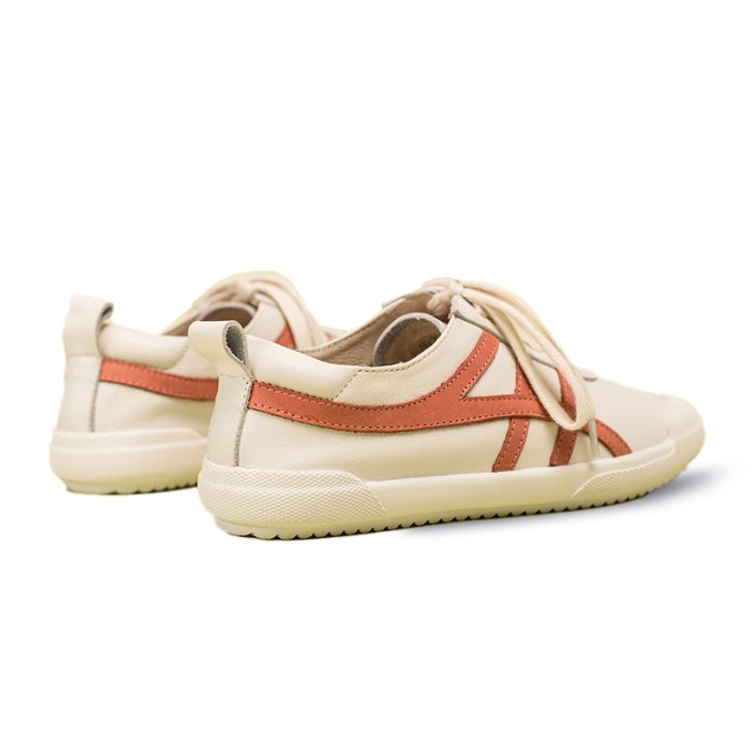 Handmade Soft Leather white shoes for women Lace up Sneakers Designer Shoes Red/Green