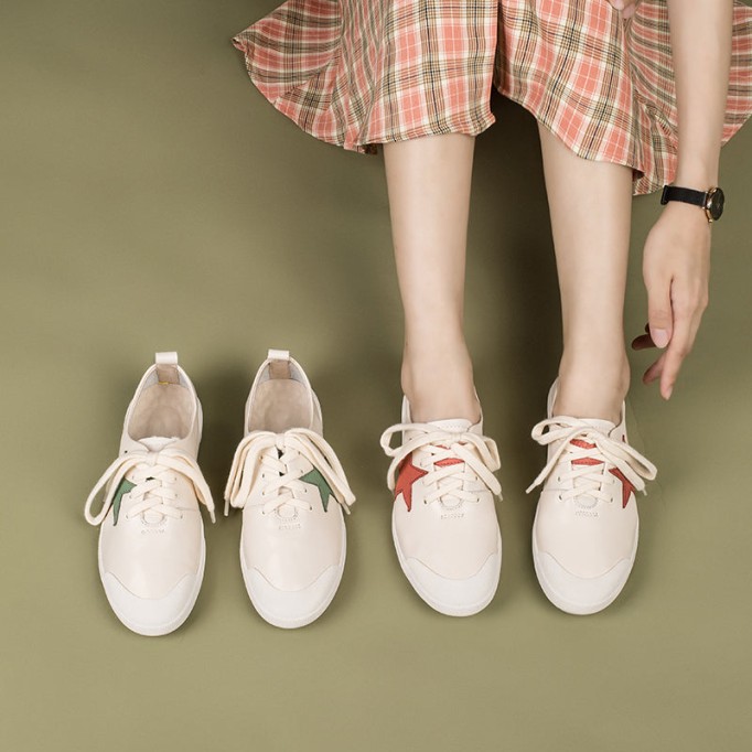 Handmade Soft Leather white shoes for women Lace up Sneakers Designer Shoes Red/Green