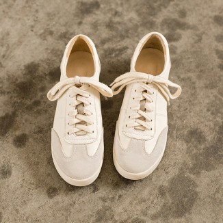 Handmade Soft Leather white shoes for women Lace up Sneakers Designer Shoes Beige/Black