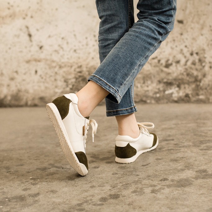 Handmade Soft Leather Colorful shoes for women Lace up Sneakers Designer Shoes Red/Khaki/Green/Blue