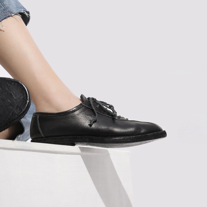 Goodyear Hourse Leather Derby Shoes For Women Lace Up Flat Oxfords Leather Sole in Black/Green