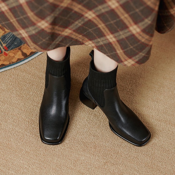 Classic Elegant Chelsea Boots Leather Stretch Boots Mid Heel Square Toe Sock Boots Brown/Black