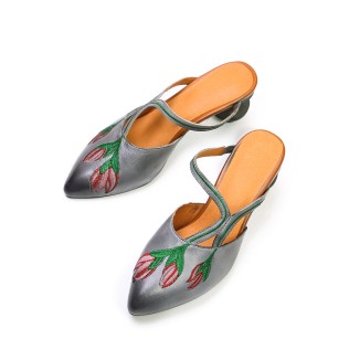 Retro Style Embroidery Leather Pointed-Toe Mules For Women Block Heels Coffee/Grey