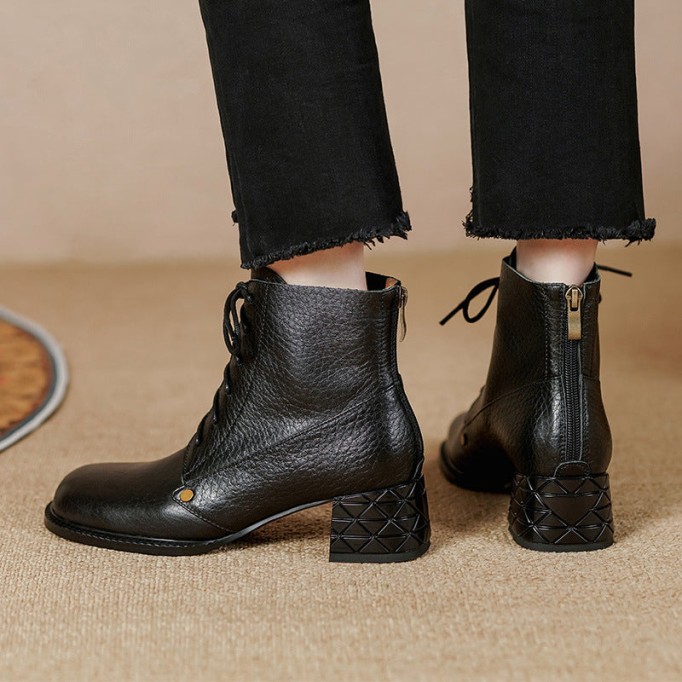 Block Heel Boots Back Zip Cowhide Leather Ankle Boots Soft Walking Short Boots White/Black