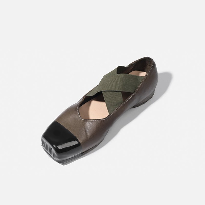 Goodyear Horse Leather Shoes For Women Colour Blocking Ballet Flats Leather Sole in Black/Green