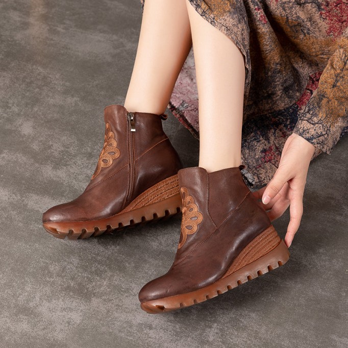 Retro Boots For Women Leather Platform Boots Coffee