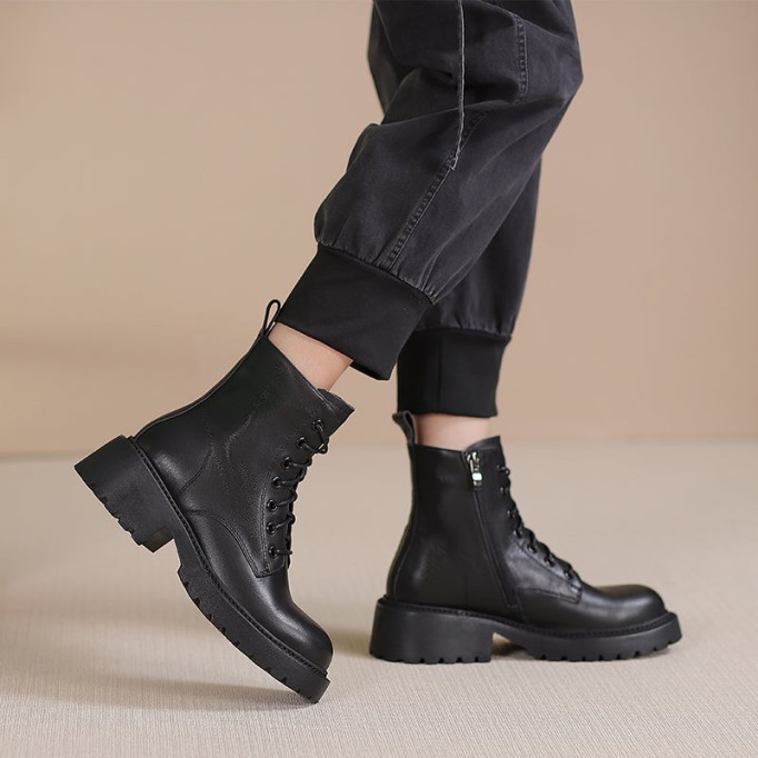 Winter Boots Handmade Genuine Leather Lace-Up Combat Boots Retro Chunky Martin Platform Black