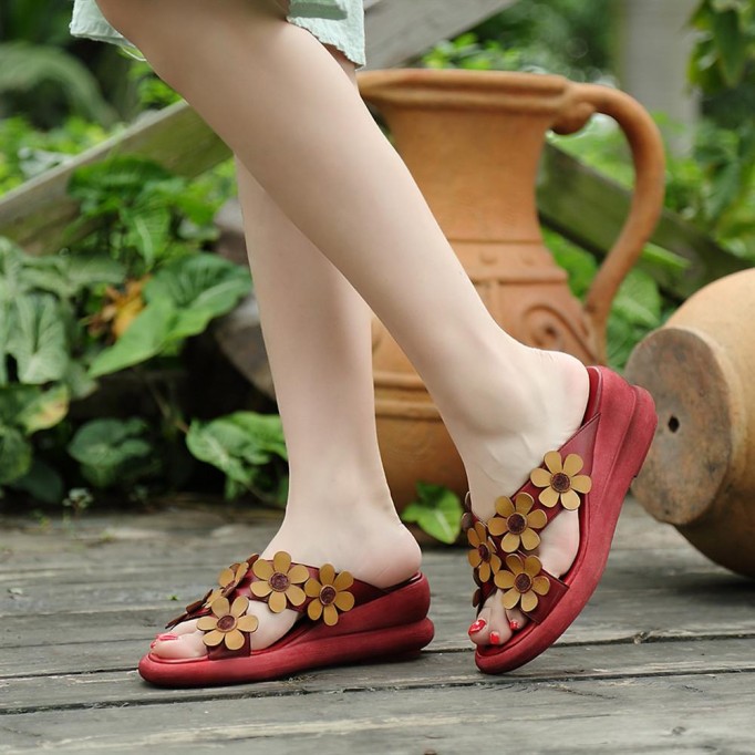 Handmade Retro Leather Flowers Slippers Open Toe Platform Sandals Coffee/Red