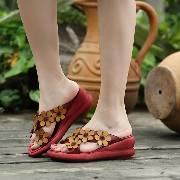 Handmade Retro Leather Flowers Slippers Open Toe Platform Sandals Coffee/Red