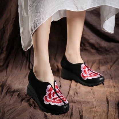 Retro Embroidery Nubuck Leather Platform Shoes For Women Chunky Shoes Designer Shoes
