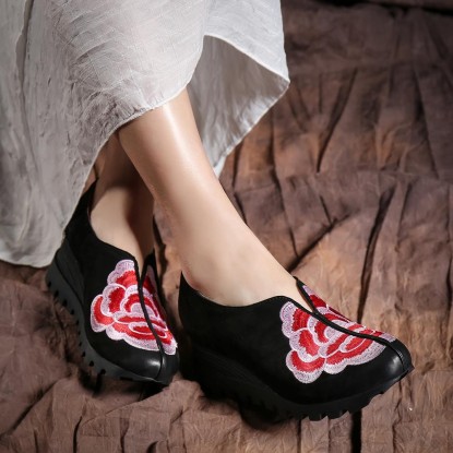 Retro Embroidery Nubuck Leather Platform Shoes For Women Chunky Shoes Designer Shoes