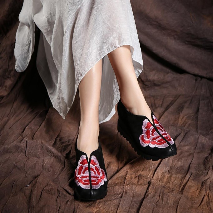 Retro Embroidery Nubuck Leather Platform Shoes For Women Chunky Shoes Designer Shoes