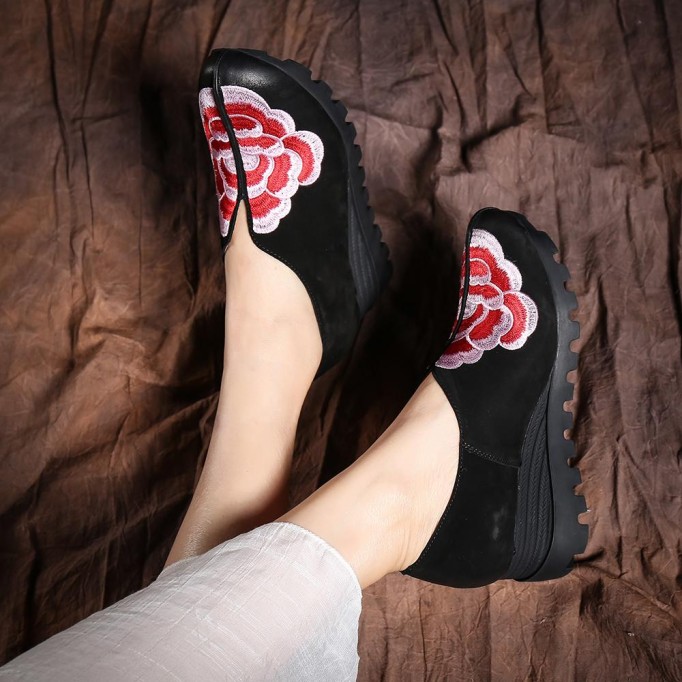 Retro Embroidery Nubuck Leather Platform Shoes For Women Chunky Shoes Designer Shoes