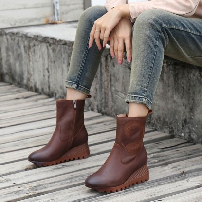 Retro Boots For Women Leather Platform Boots Hand Knitted Feather Decoration Coffee/Black