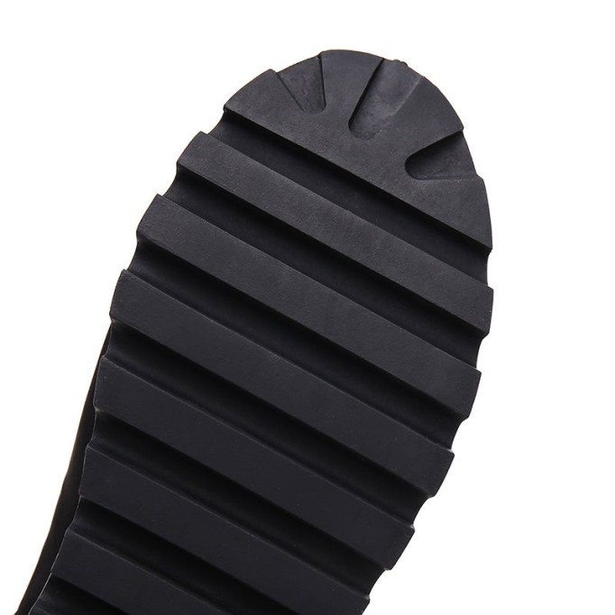 Retro Boots For Women Leather Platform Boots Hand Knitted Feather Decoration Coffee/Black