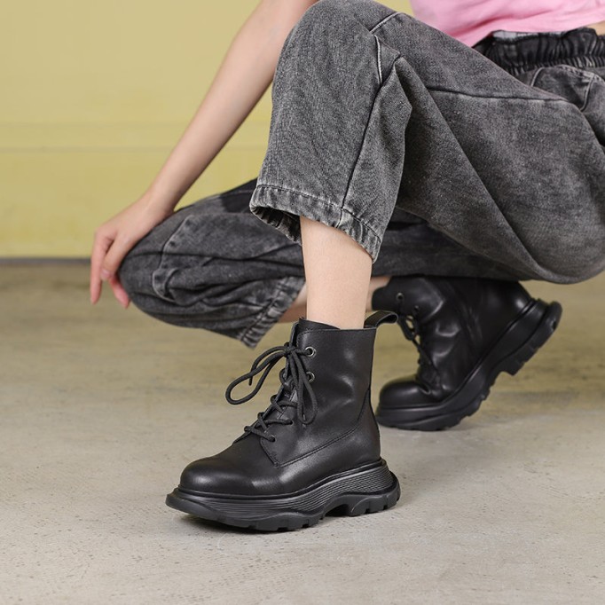 Winter Boots Handmade Genuine Leather Lace-Up Combat Boots Retro Chunky Martin Platform Boots Black/ Coffee