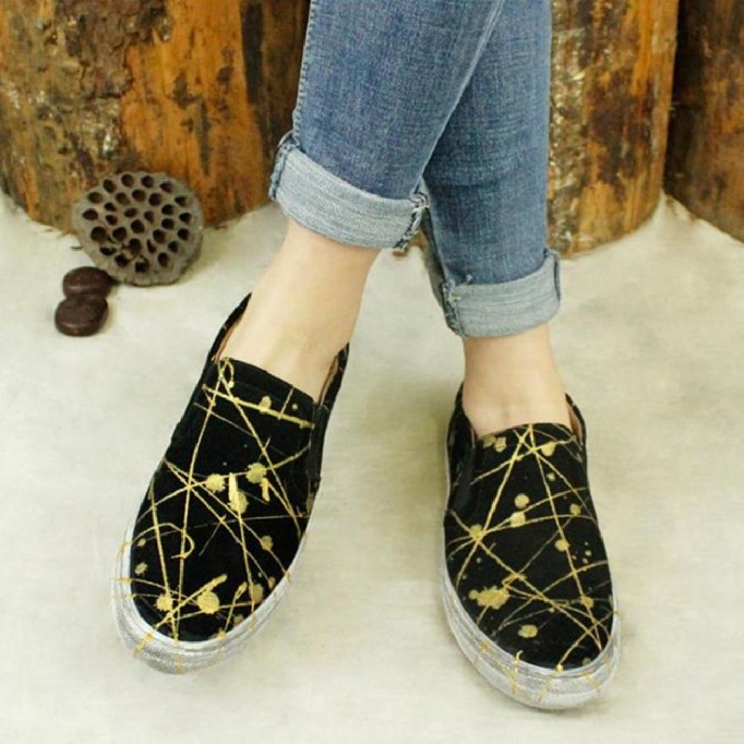 Women'S Wide Width Sneakers Leather Hand-Printing Round Toe Casual Slip On Flaty Shoes